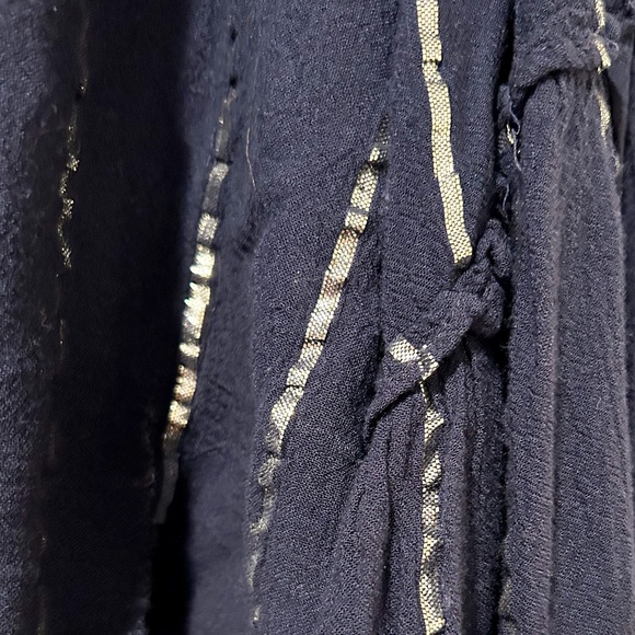 Floreat Cropped Navy & Silver Blouse from Anthropologie size M - Picture 3 of 4